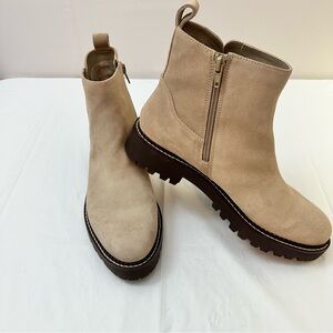 Nordstrom Beige Women’s 9.5 Ankle Boots with Dark Sole